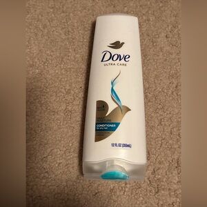 Dove Nutritive Solutions Daily Moisture Conditioner For Dry Hair / 12 oz New